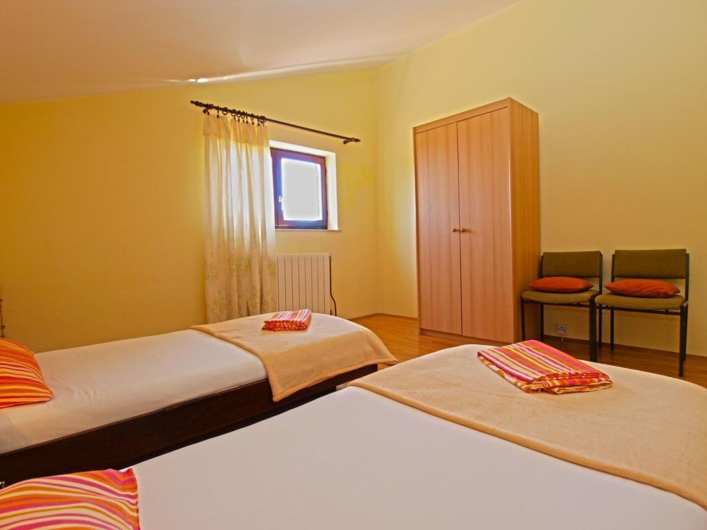 Apartments Milio 1105 Fažana Exterior foto